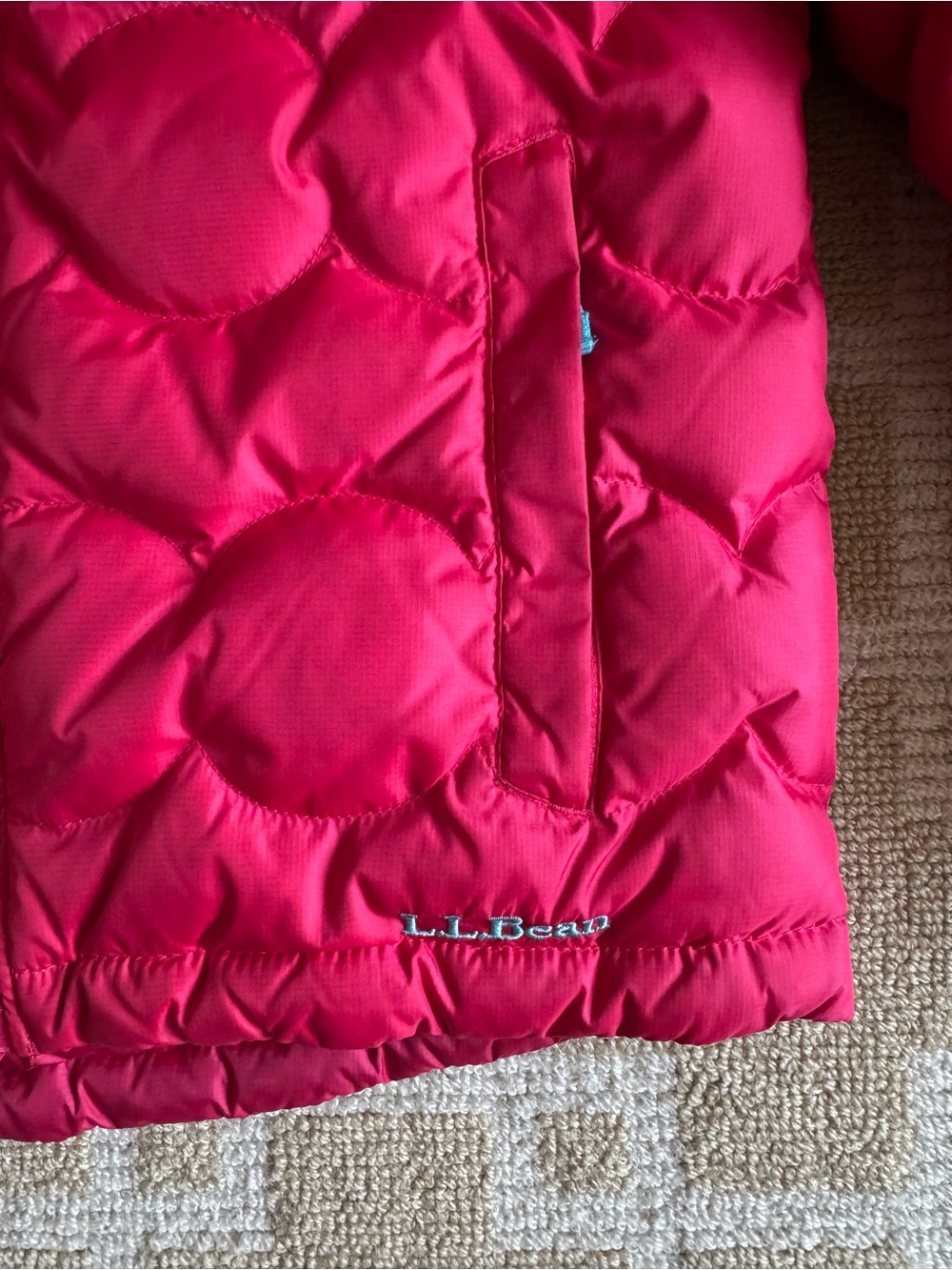 L.L. Bean DownTek Hooded Puffer Jacket Hot Pink Blue Girls Medium 10-12 - Picture 14 of 15